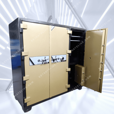  Két sắt Eline 3 cửa khoá cơ có tay nắm